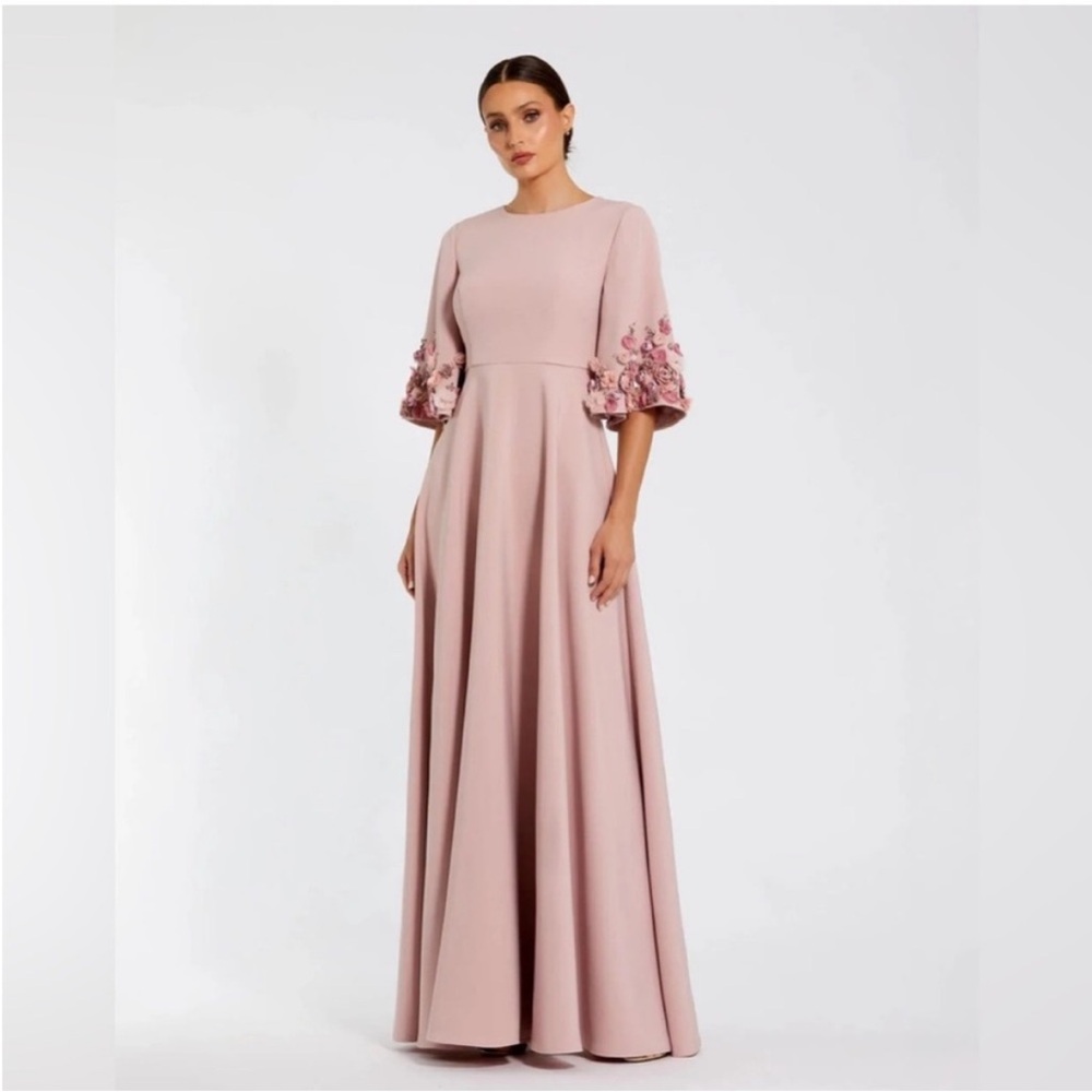 Mac Duggal 11854 Pink Crepe 3/4 Sleeve A-line Gown With Flower Trim NEW